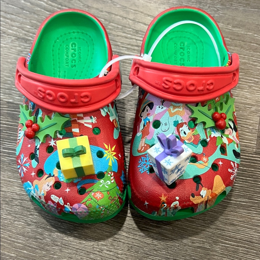 CROCS Kids' Disney Vibrant Red and Green Holiday slide sandals